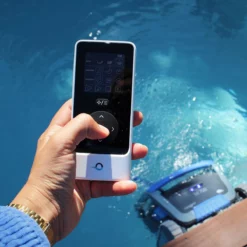 Robot De Piscine Electrique M700 Dolphin -Entretien De La Piscine Soldes 435556 imgWEB robot electrique m700 dolphin 3 3f4d